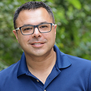 Leo Cardenas - Consultant